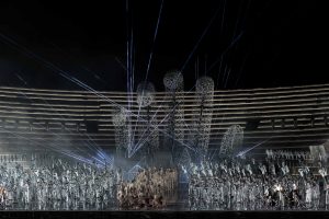 "Kainós® Magazine - Aida al 100° Arena Opera Festival - foto di scena dell'allestimento allegata alla critica allo spettacolo"